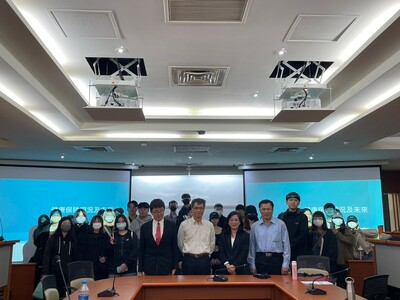 March 12, 2024: Guest Lecture by Vice President Lai Yu-Ching from Taiwan Life Insurance